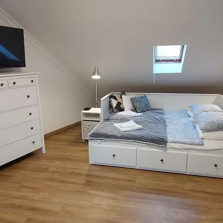Kedves * Pécs