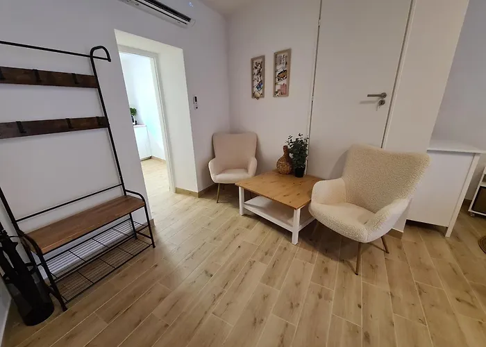 Kedves Apartment